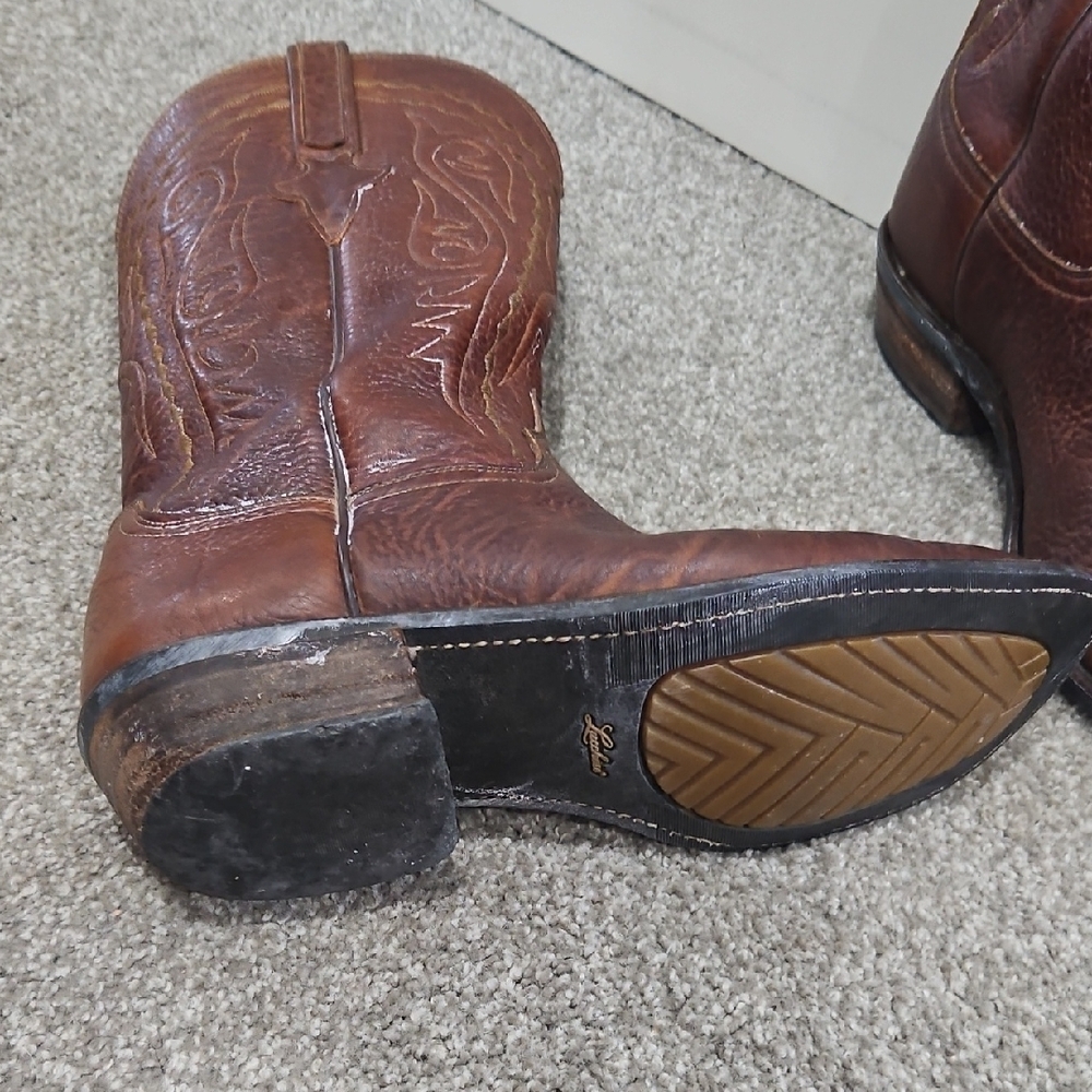 Lucchese Men's Brown Western Leather Cowboy Boots - Classic Stitch Detail - Picture 6 of 11
